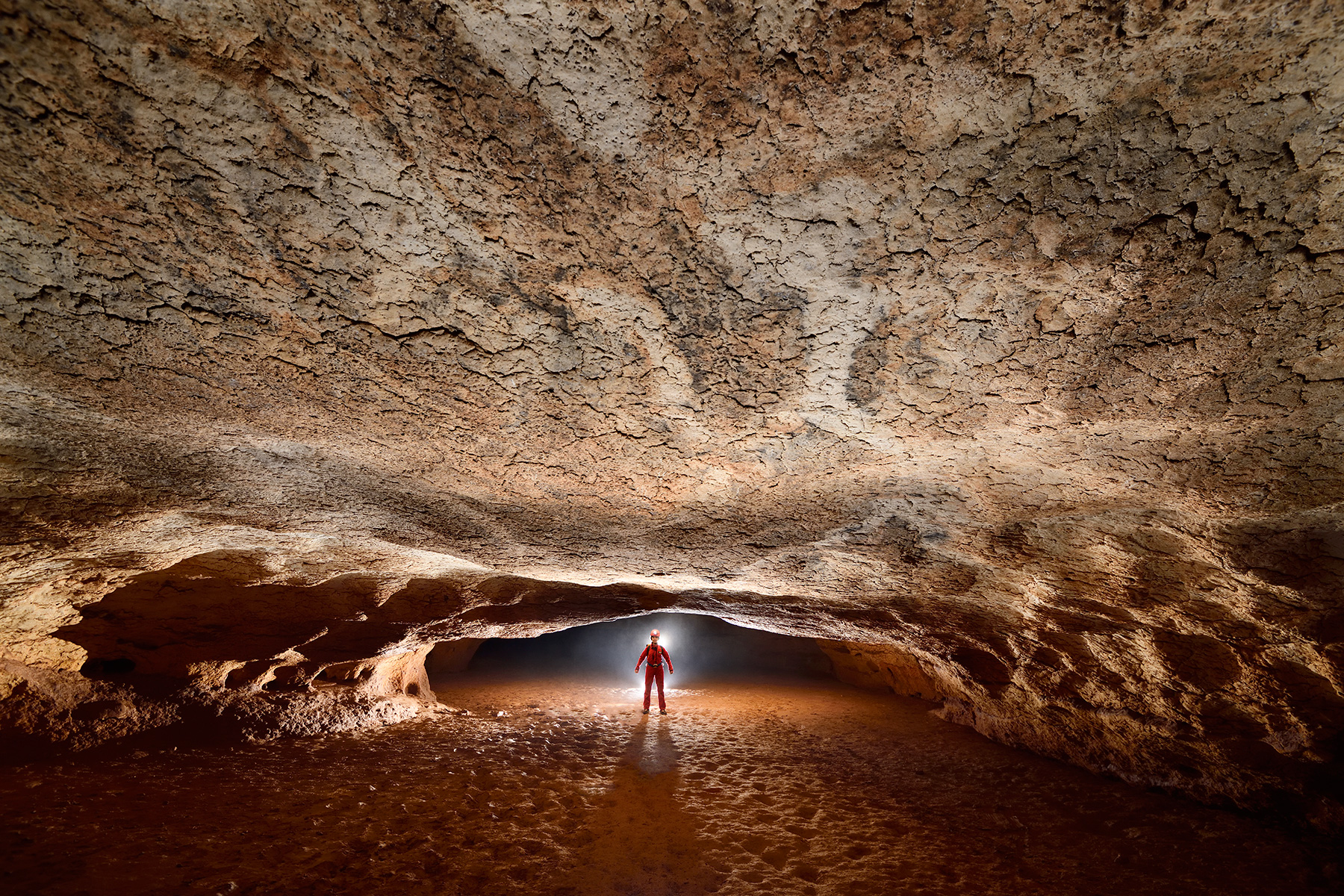 Grotte de Saint-Marcel d'Ardèche (galerie d'entrée) - Envahisseur seul